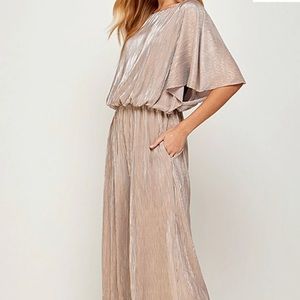 NWT Metallic Pleated Wide Leg Jumpsuit